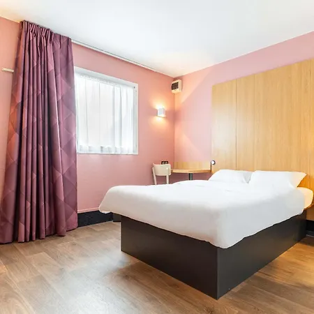 B&B Hotel Nantes Aeroport Bouguenais Exterior photo