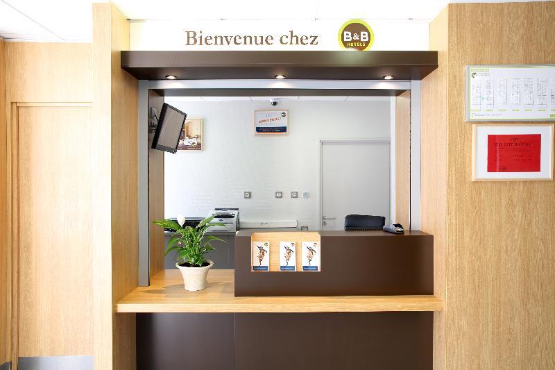 Nantes Aeroport Hotel 2*